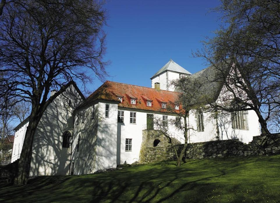 Utstein Kloster Hotell Mosterøy Buitenkant foto